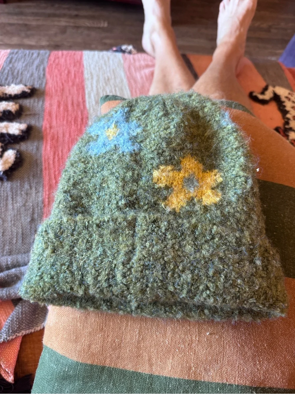 Urban Outfitters beany like new